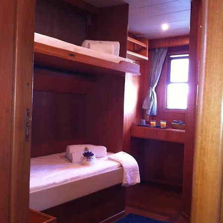 Yacht Fortebraccio Venecia